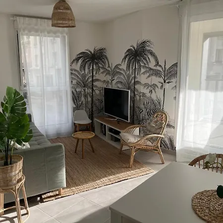 Les Allees Blatin 4 Pers 아파트