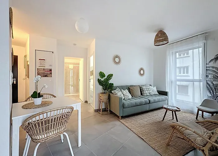 דירה Les Allees Blatin 4 Pers *